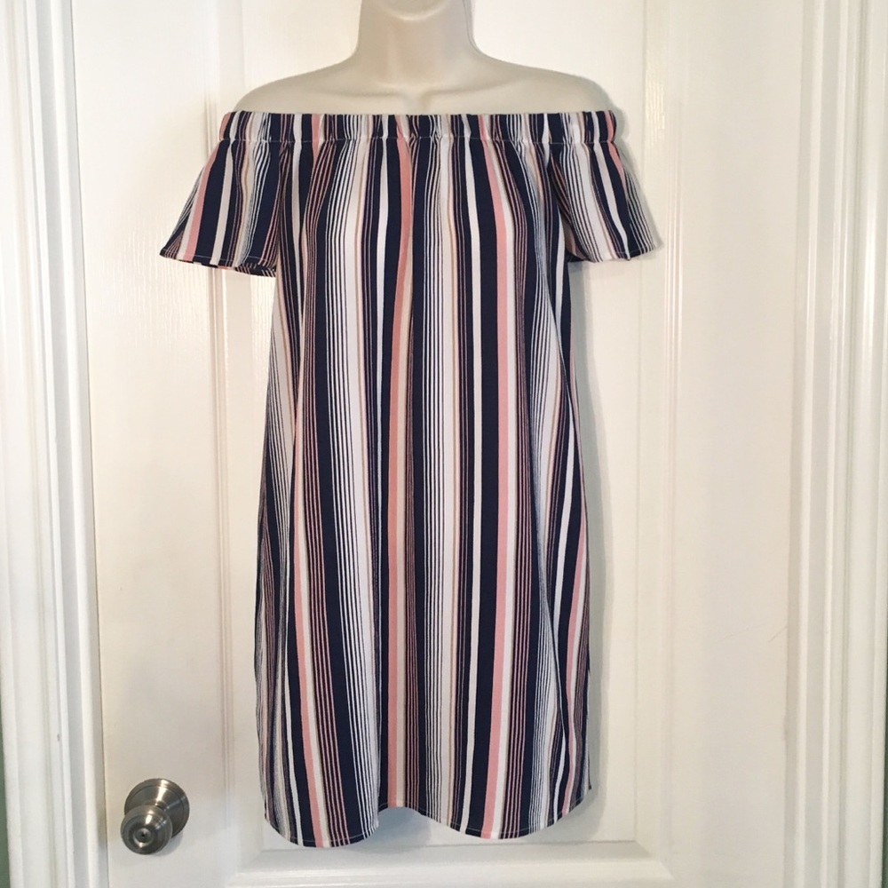 Ultra Flirt Off The Shoulder Tunic